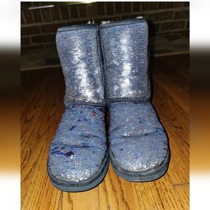 UGG sequin silver boots..flip to red & blue....size 6